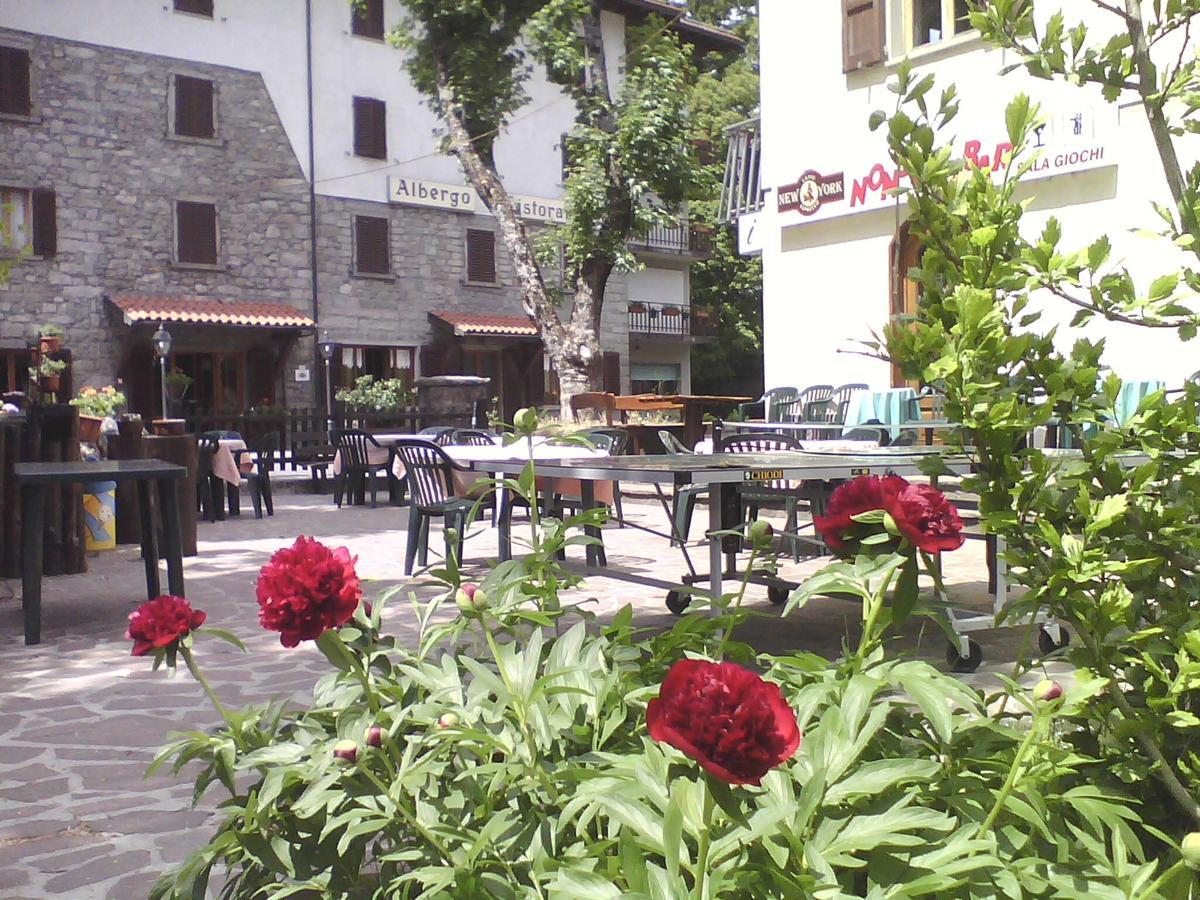 Albergo Sichi Cutigliano Exteriör bild