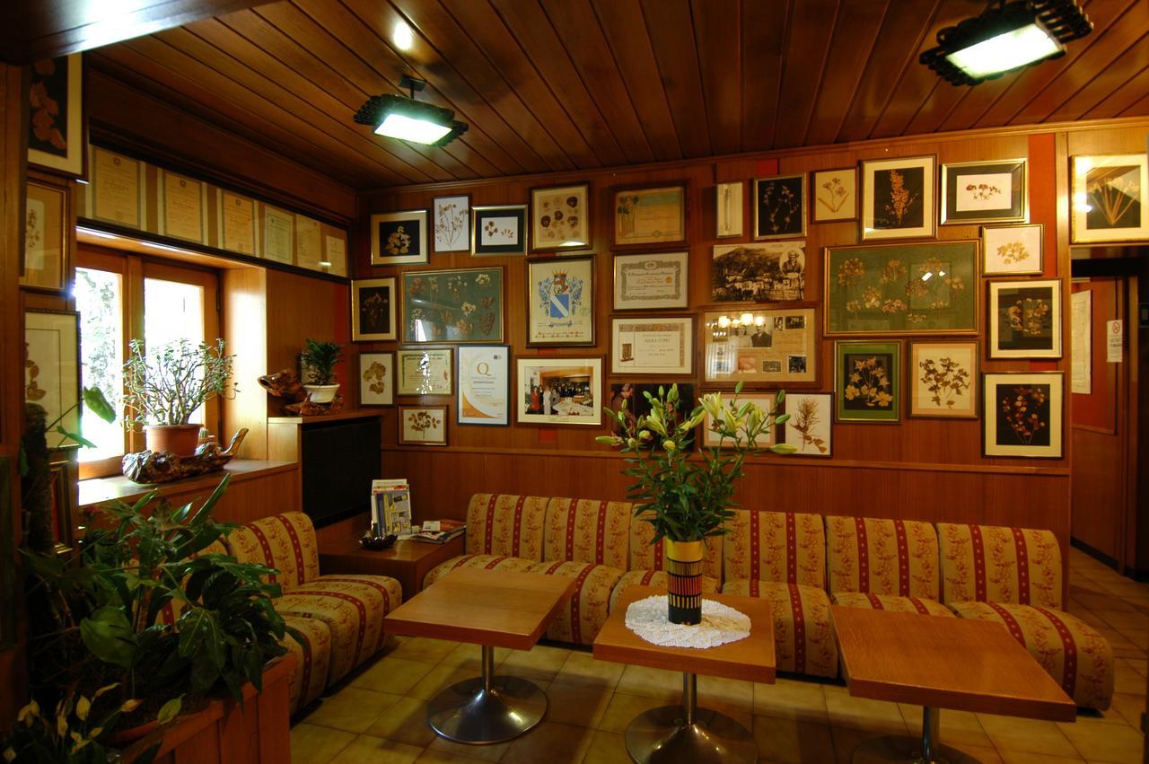 Albergo Sichi Cutigliano Exteriör bild