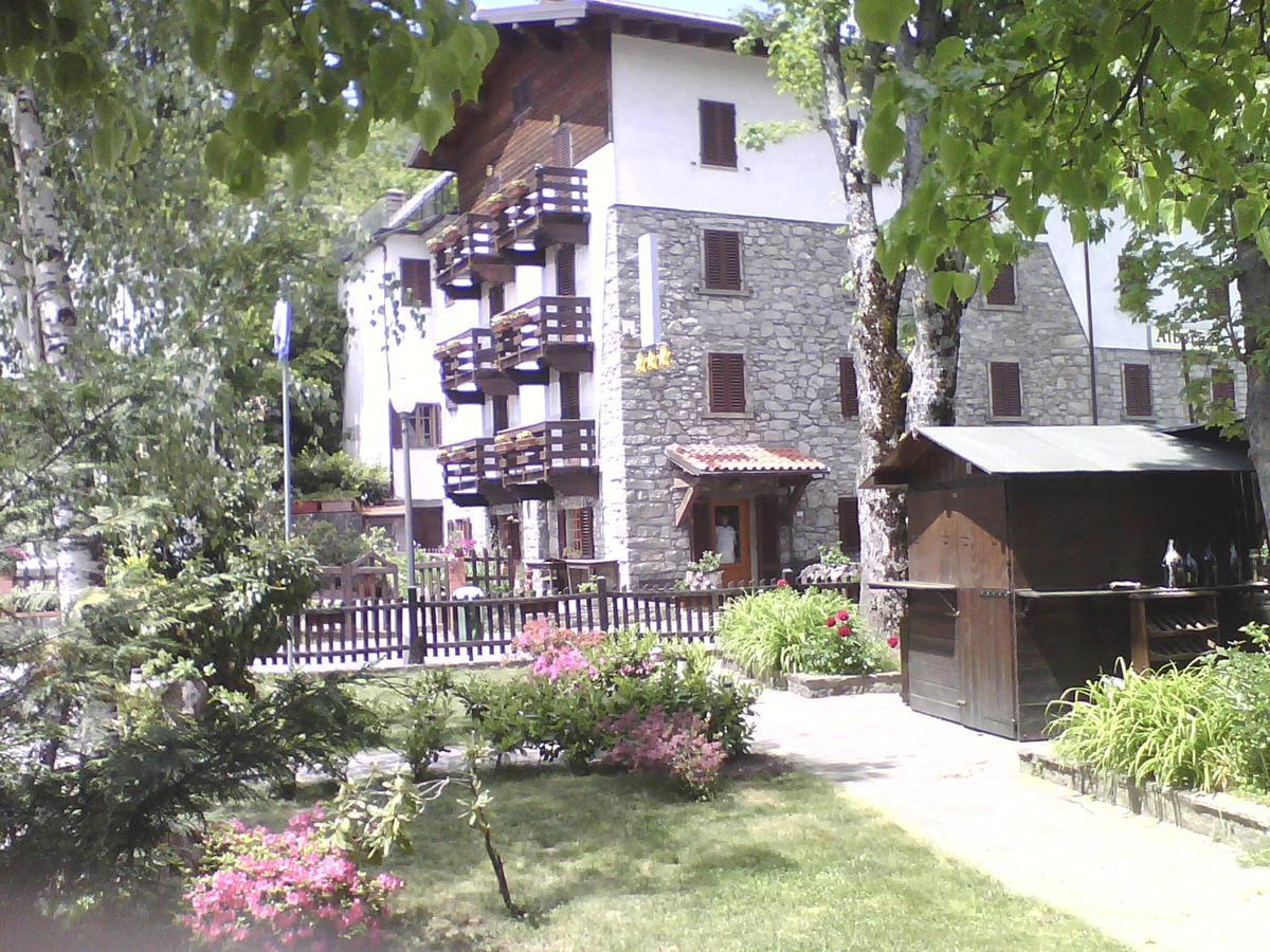 Albergo Sichi Cutigliano Exteriör bild